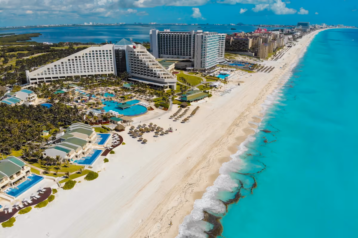 Aerial view of beaches and hotels along the Cancún coastline