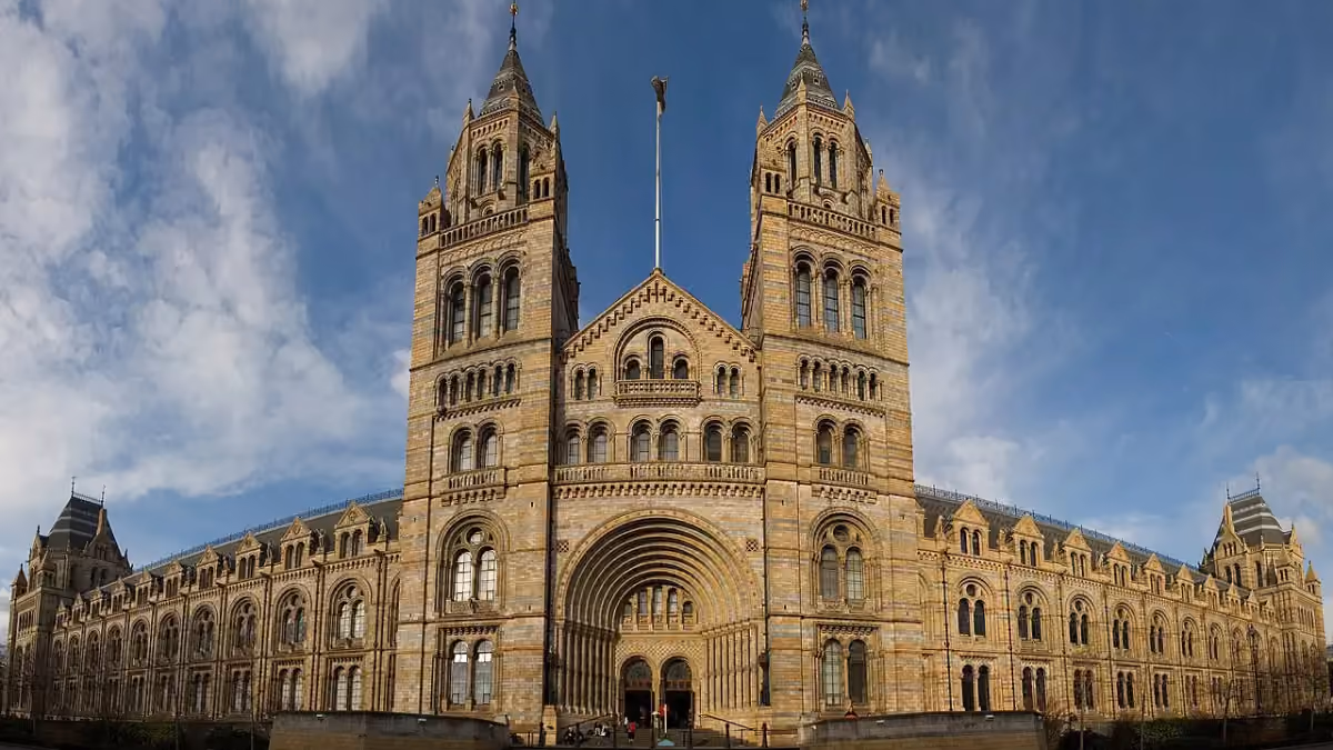 The exterior of London’s Natural History Museum, photographed in 2006